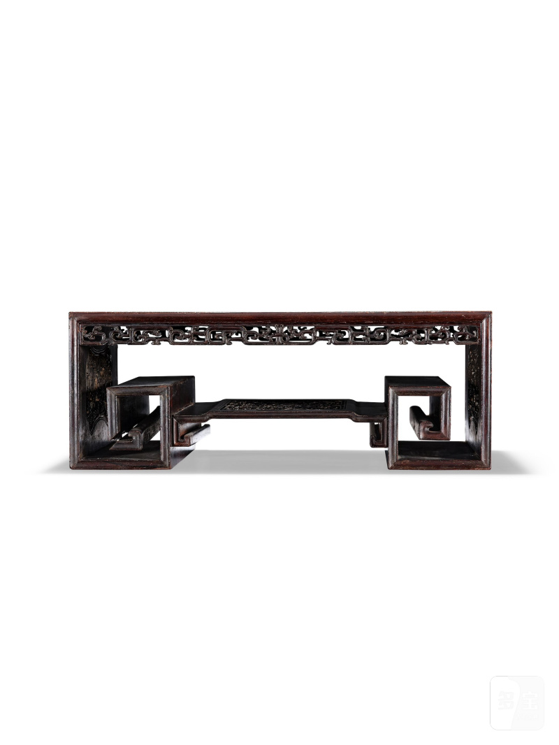 清十九世紀　紫檀書卷式座 | A CARVED ZITAN SCROLL-FORM STAND - 图4